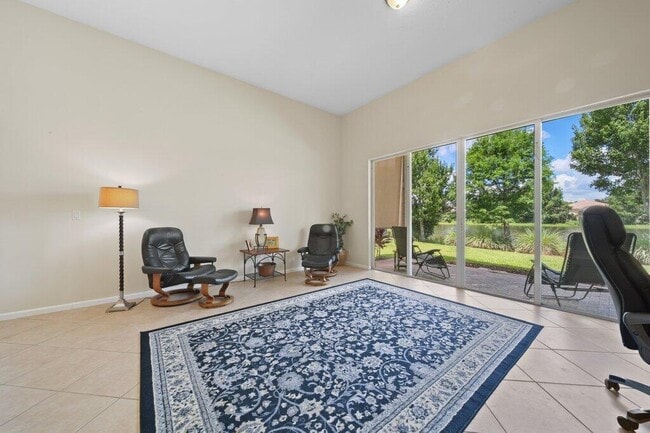 Building Photo - 1423 SE Legacy Cove Cir