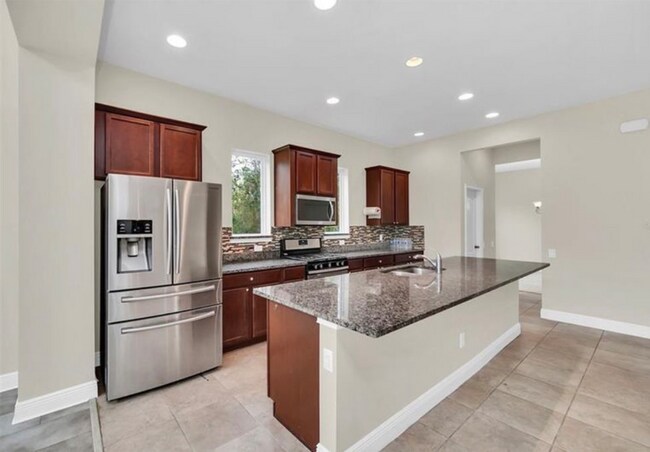 Building Photo - 12345 Aldford Dr
