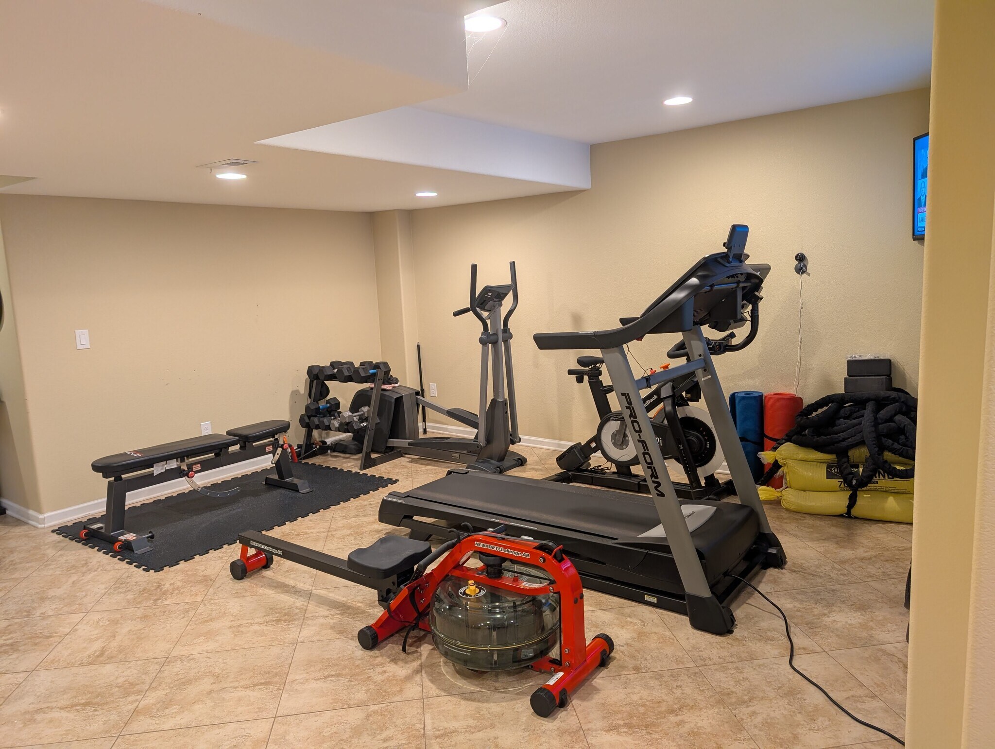 Building Photo - 12216 S Great Plain Way