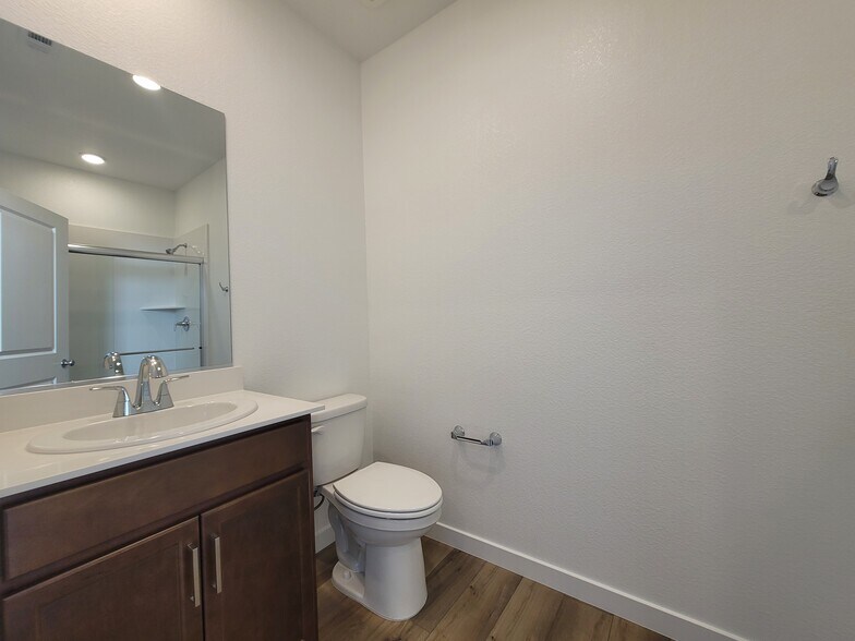 Building Photo - 722 Rosazzo Ln