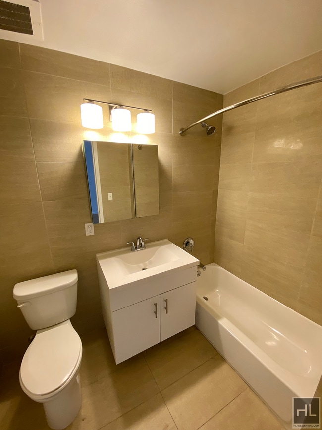 Building Photo - BUSHWICK AVENUE