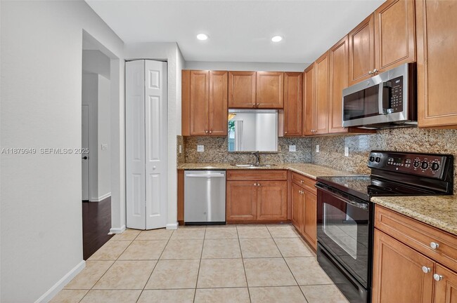 Building Photo - 16097 Poppy Seed Cir