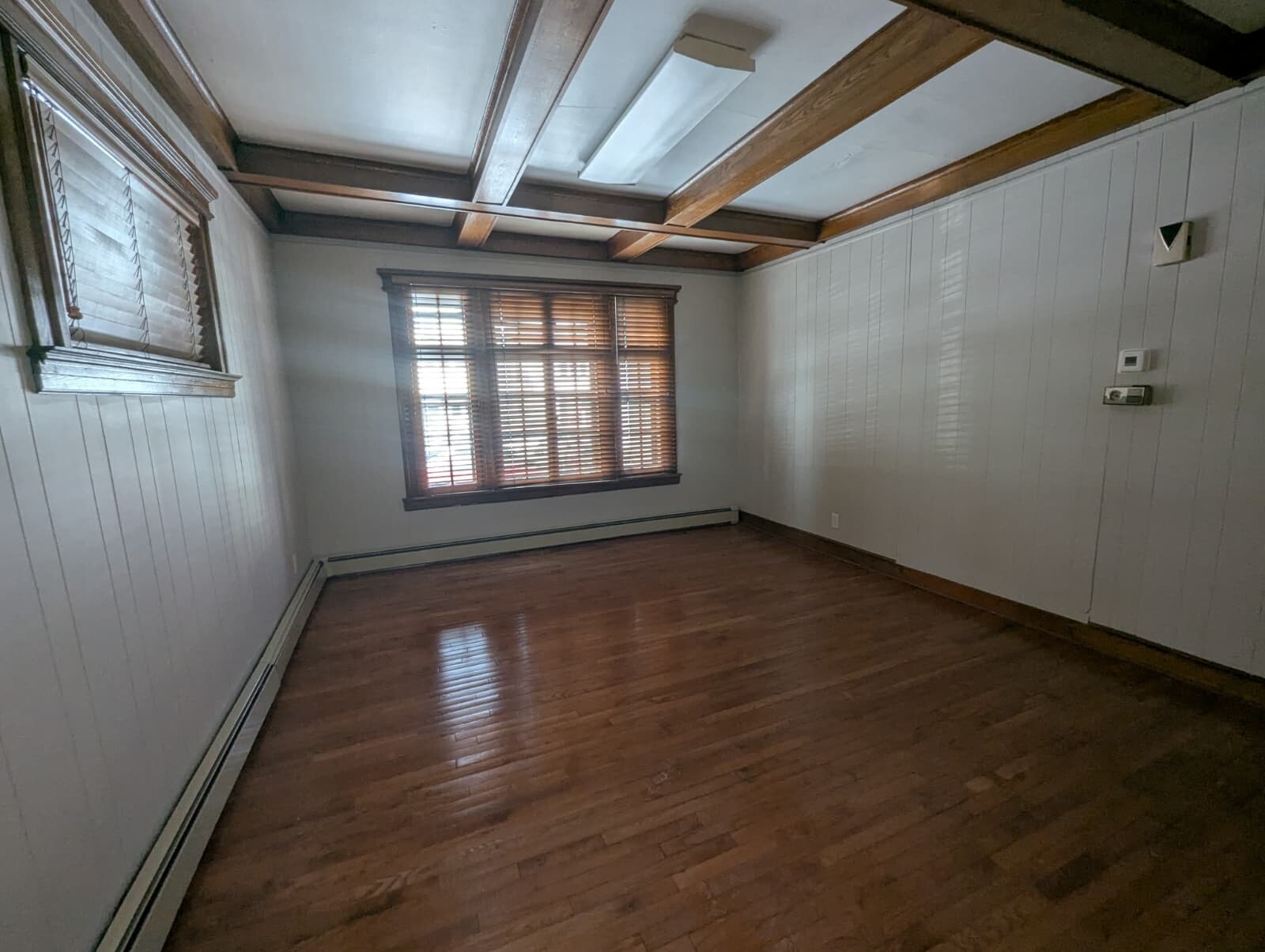 Building Photo - 633 Orange St