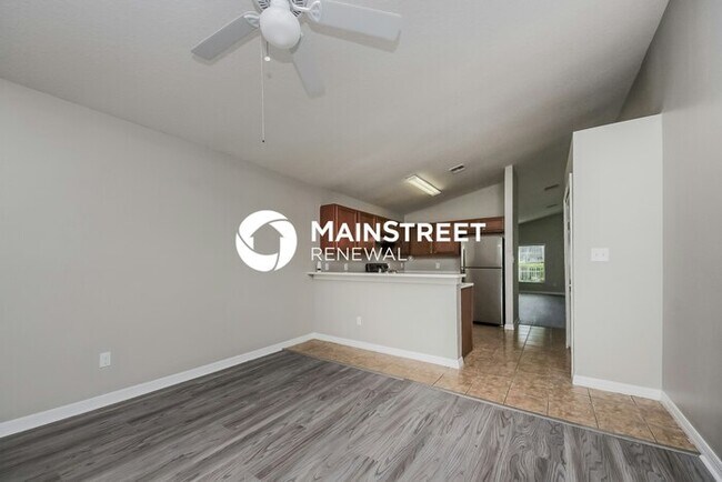 Building Photo - 3 Bedroom Pet-Friendly Home in Ocoee, FL with Main Street Renewal