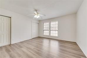 Building Photo - 3905 Lynnwood Dr