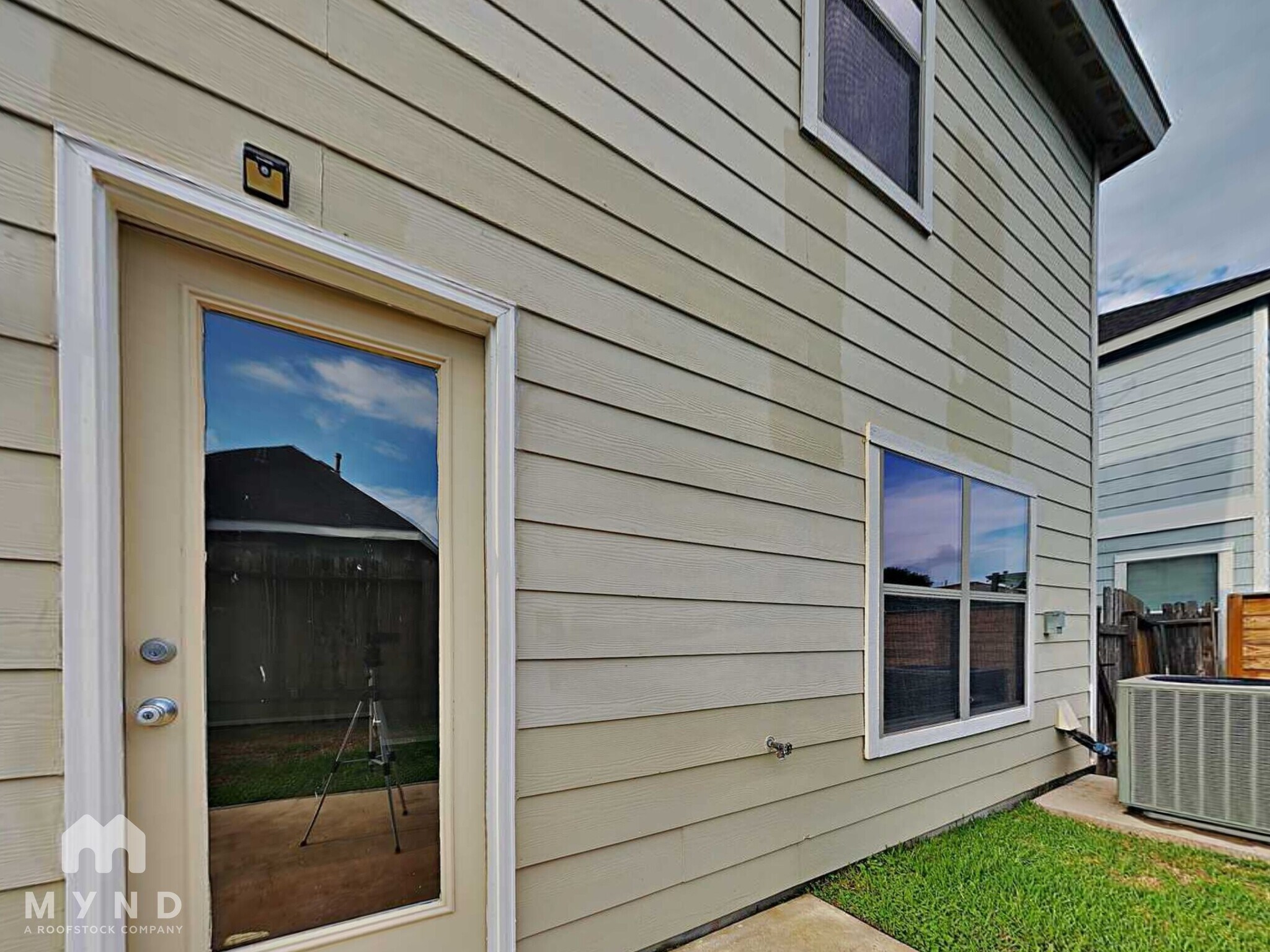 Building Photo - 8014 Arrington Forest Ln