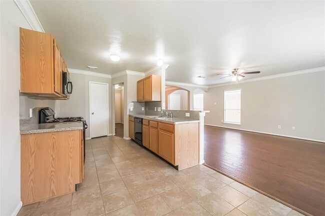 Building Photo - 6838 Brushmeade Ln