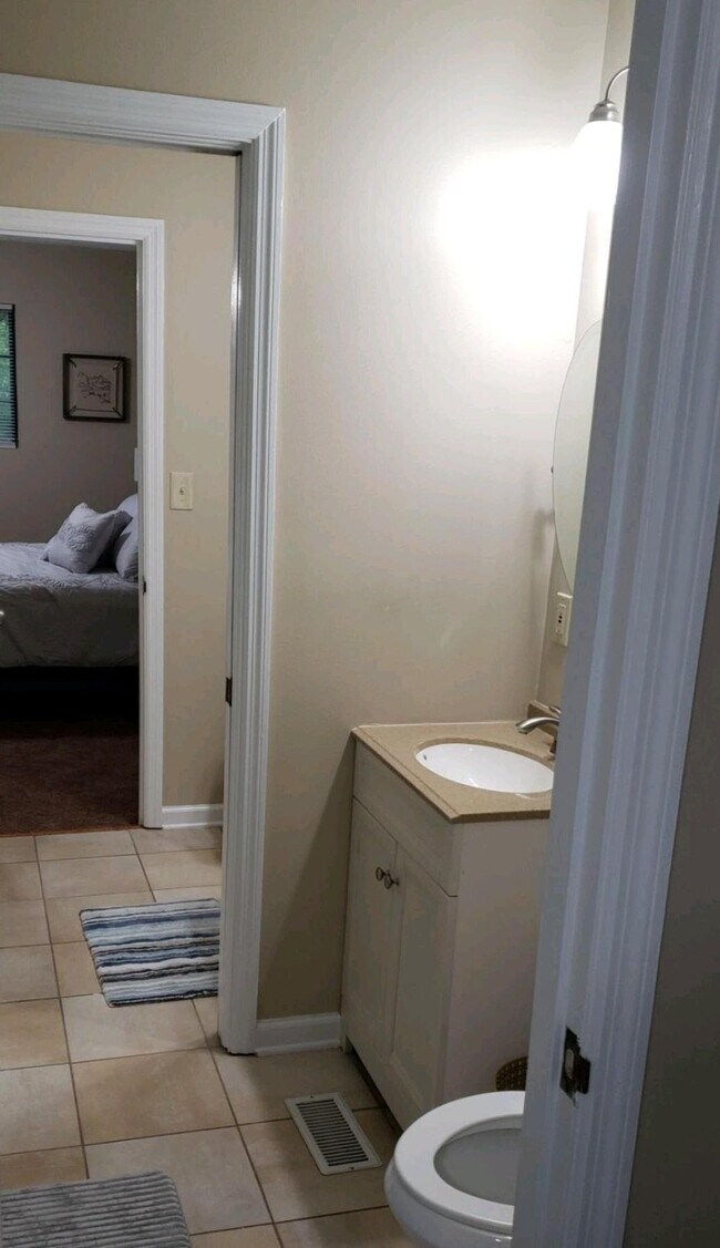 Building Photo - 426 Brucken Strasse Rd