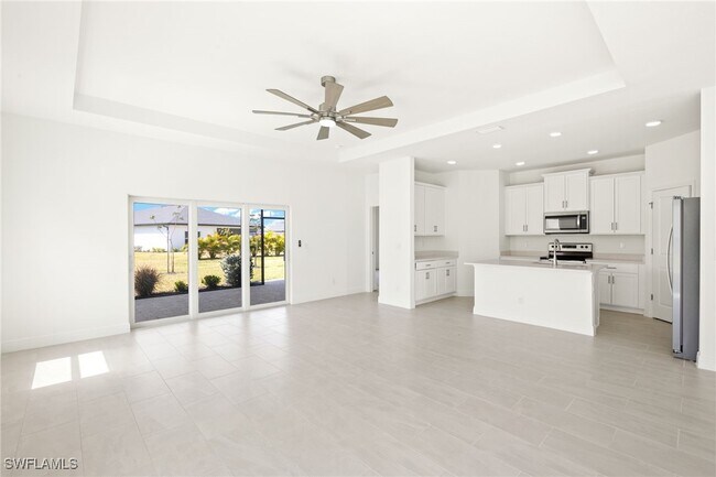 Building Photo - 16849 Castoro Dr
