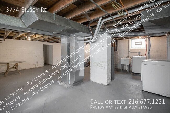 Building Photo - 3774 Silsby Rd