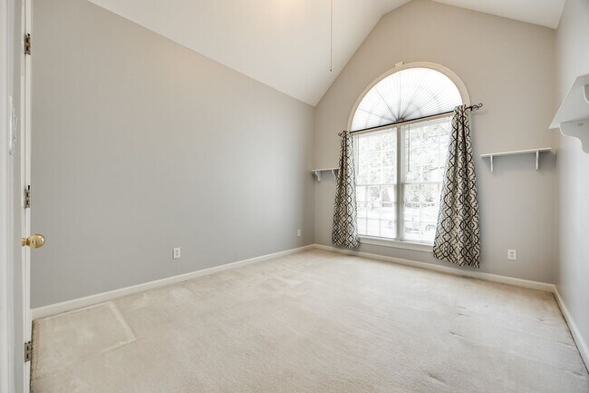Building Photo - Exceptional 4 Bedroom Ranch in Steele Creek!