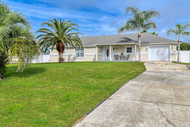 Building Photo - 298 Ventura Rd