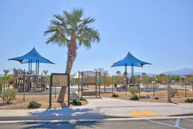 Building Photo - 67426 Rio Vista Dr