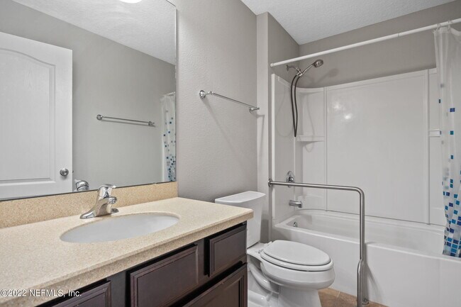 Building Photo - 2597 Cody Dr