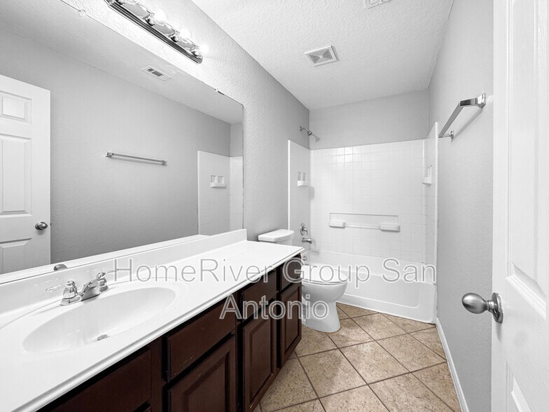 Building Photo - 4026 Maiden Way