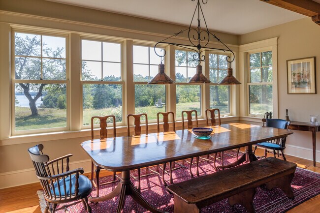 Building Photo - 378 Mill Rd