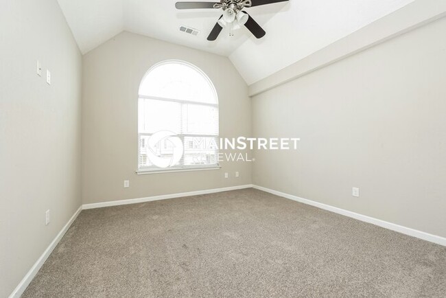 Building Photo - 504 Nixon Way