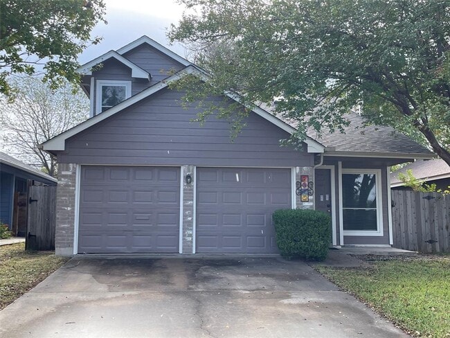 Primary Photo - 2315 Claudia June Ave