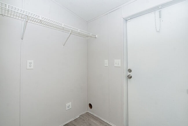 Building Photo - 230 3rd St