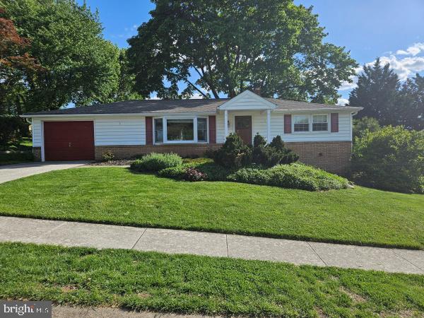 Building Photo - 24 Malvern Dr