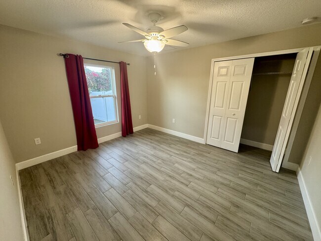 Building Photo - 1785 Holbrook Rd NW