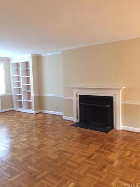Building Photo - 5 Chateaux Cir