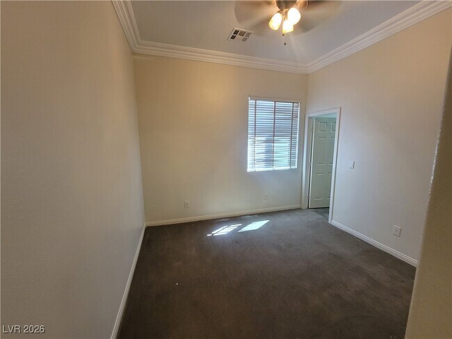 Building Photo - 9338 Wilderness Glen Ave