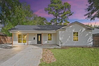 Building Photo - 10211 Glenmawr Dr