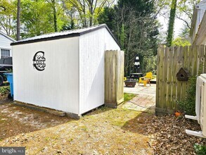 Building Photo - 1501 Woodland Rd