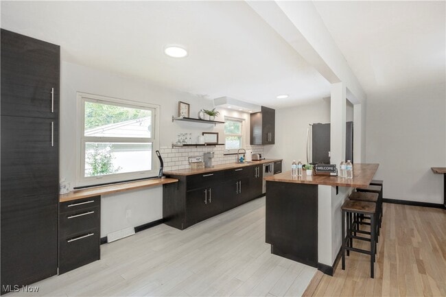 Building Photo - 1178 Mohegan Trl