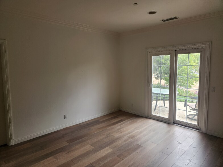 Building Photo - 1234 Kendi Ln