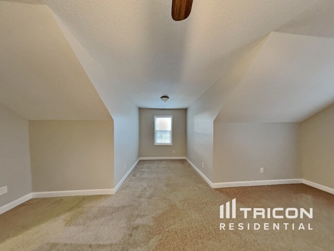 Building Photo - 750 Northview Dr
