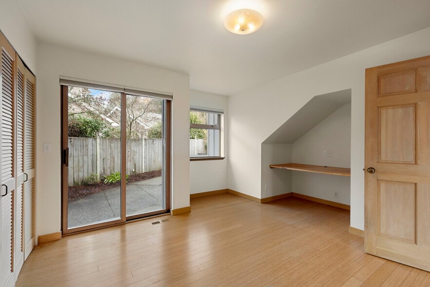 Flex room on mail floor...leads to hot tub. - 1123 Cherry Ave NE