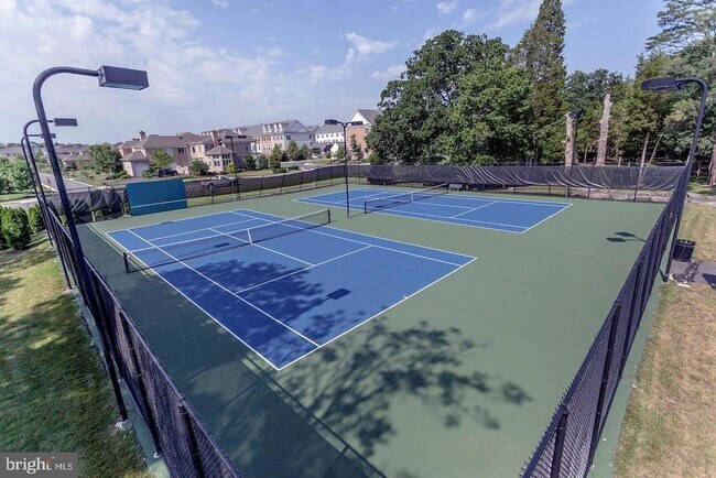 Building Photo - 42671 Redeemer Terrace