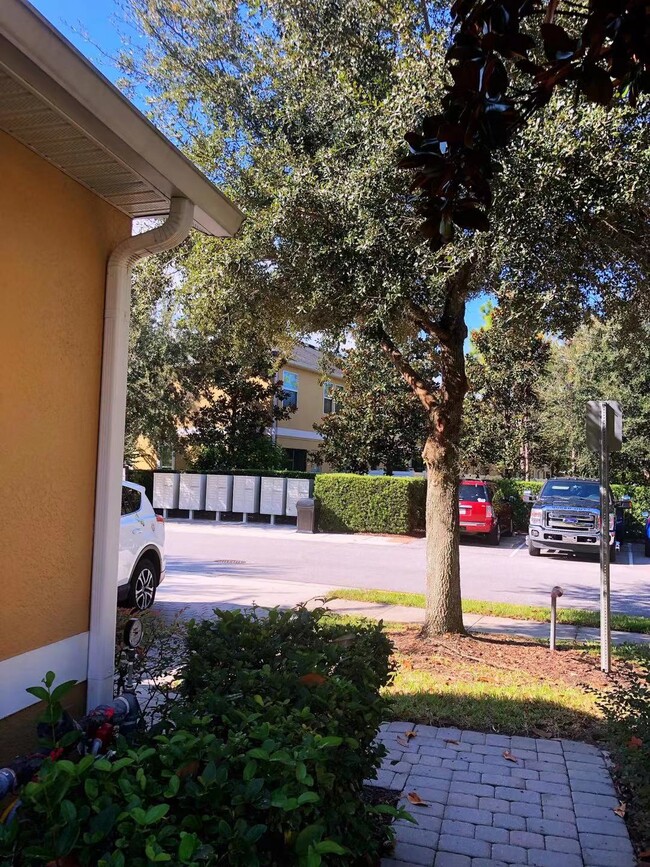 Building Photo - 14323 Oasis Cove Blvd