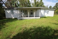 Building Photo - 2948 Dogwood Cir