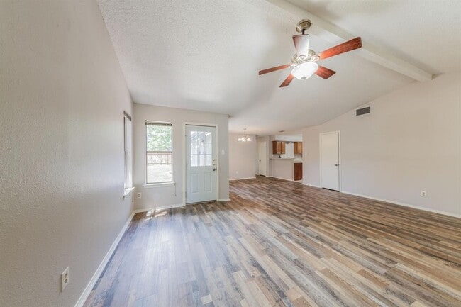 Building Photo - 12900 Garfield Ln