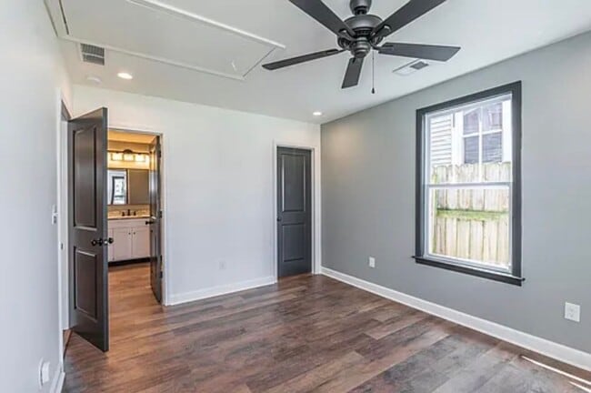 Building Photo - Fully Renovated 2BR/2BA with Garage – Walk to West Sixth & Legacy Trail