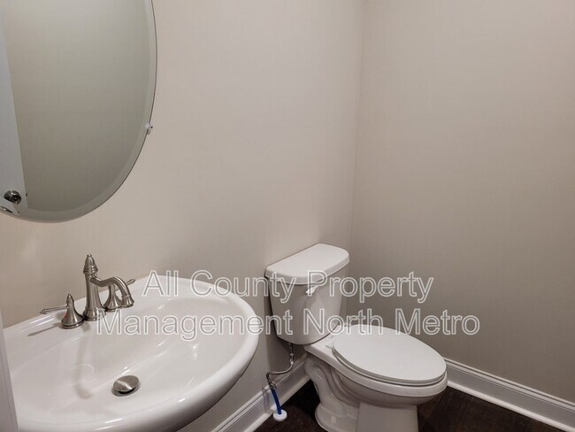 Building Photo - 4890 Wil Ray Ln