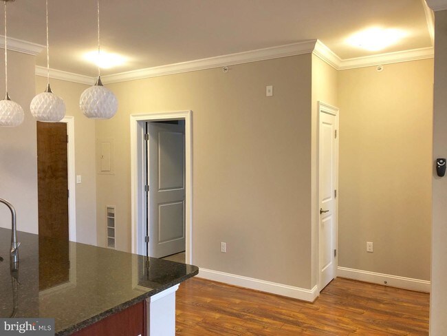 Building Photo - 6301 Edsall Rd