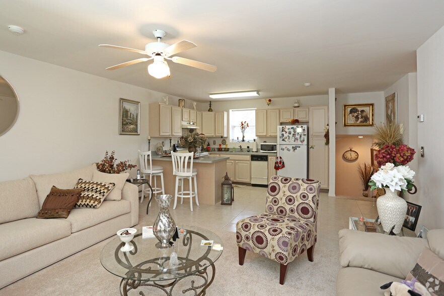 The Waterfalls 55+ 400 Cassata Rd Lake Ronkonkoma NY 11779