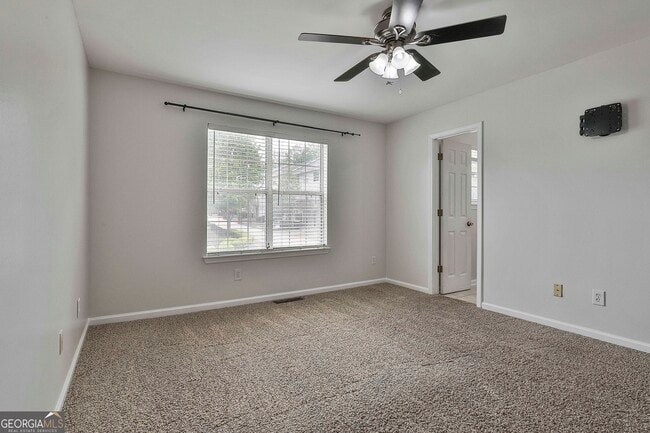 Building Photo - 150 Brentwood Dr