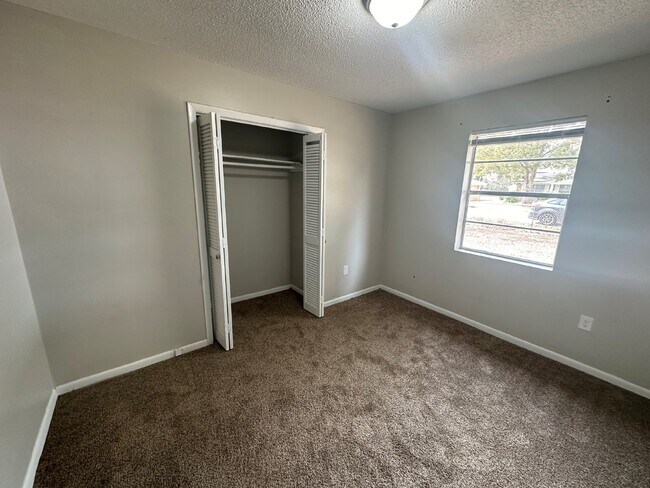 Building Photo - Home for Rent