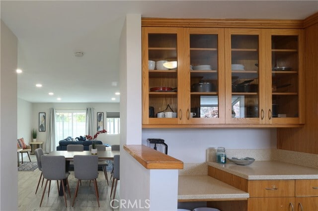 Building Photo - 6548 Sequoia Dr