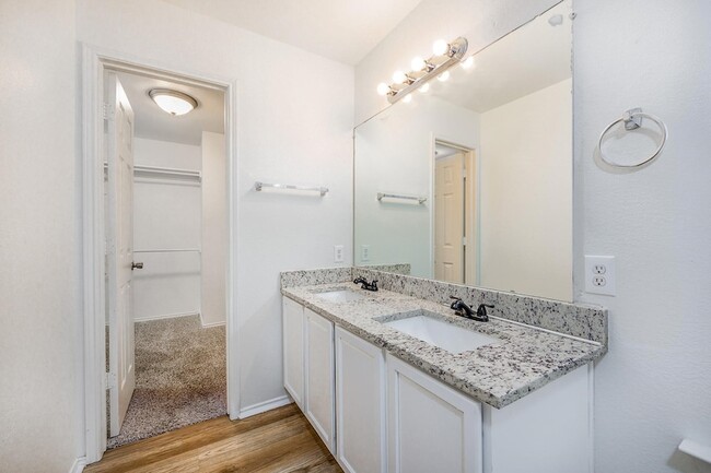 Building Photo - 8529 Prairie Dawn Dr