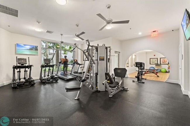Building Photo - 1830 Radius Dr