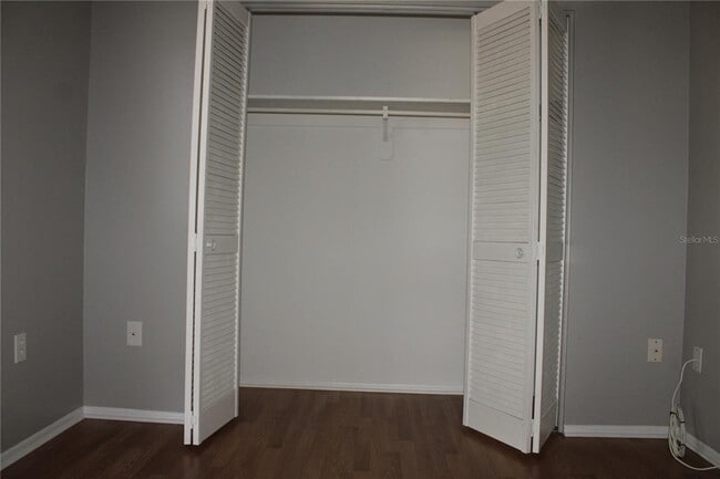 Building Photo - 4024 13th Ave W