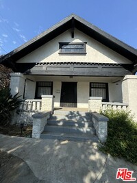Building Photo - 3945 Denker Ave
