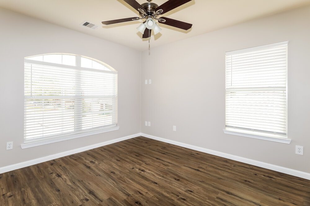 Building Photo - 20203 Louetta Crossing Dr
