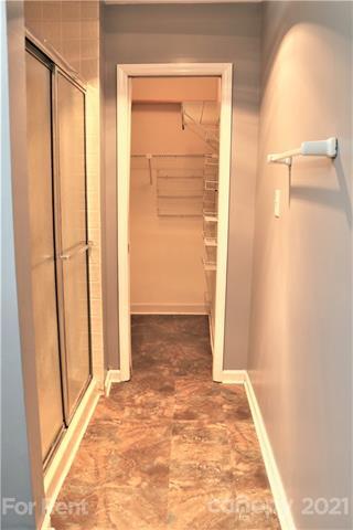 Building Photo - 1847 J Julian Ln